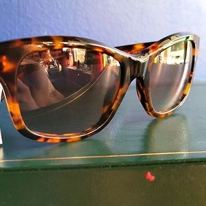 Nwt balmain BL 2039B womens toirtoishell sunglasses